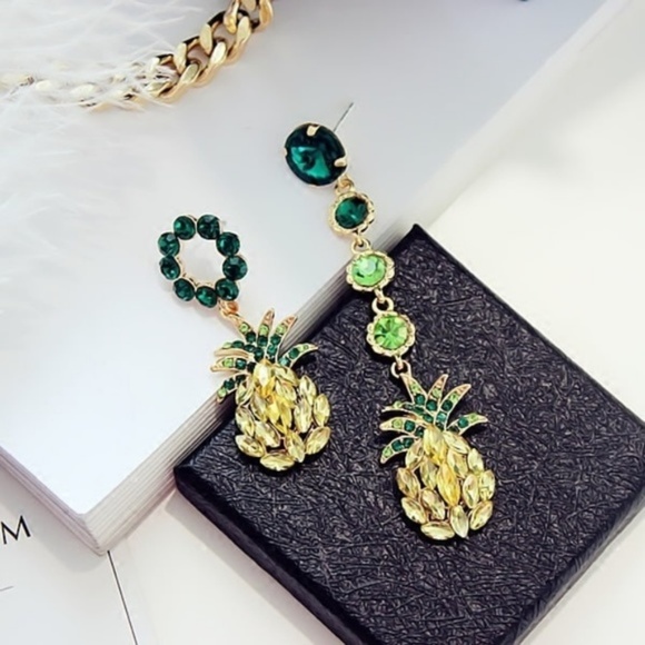 ✨🍸HOST PICK🍸✨ Pineapple Earrings_NWT - Picture 3 of 5
